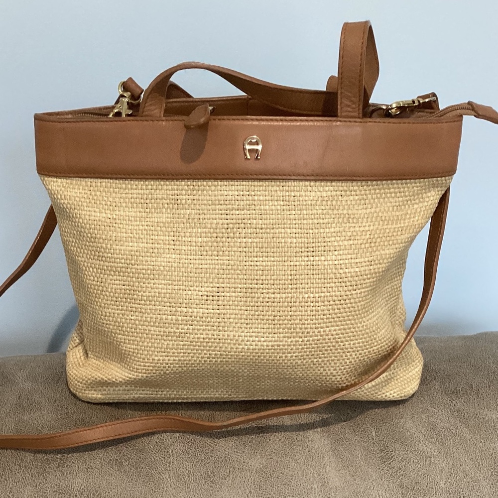 Etienne Aigner Jute and leather trim bag new condition no tag